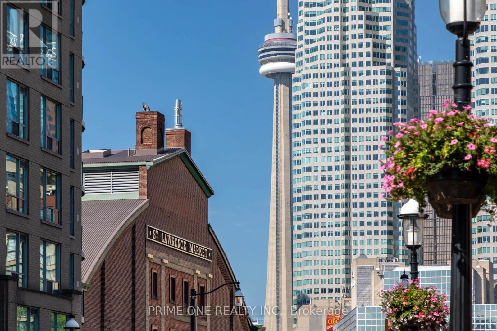 1114 - 158 Front Street E, Toronto, ON - Outdoor With Balcony With Facade