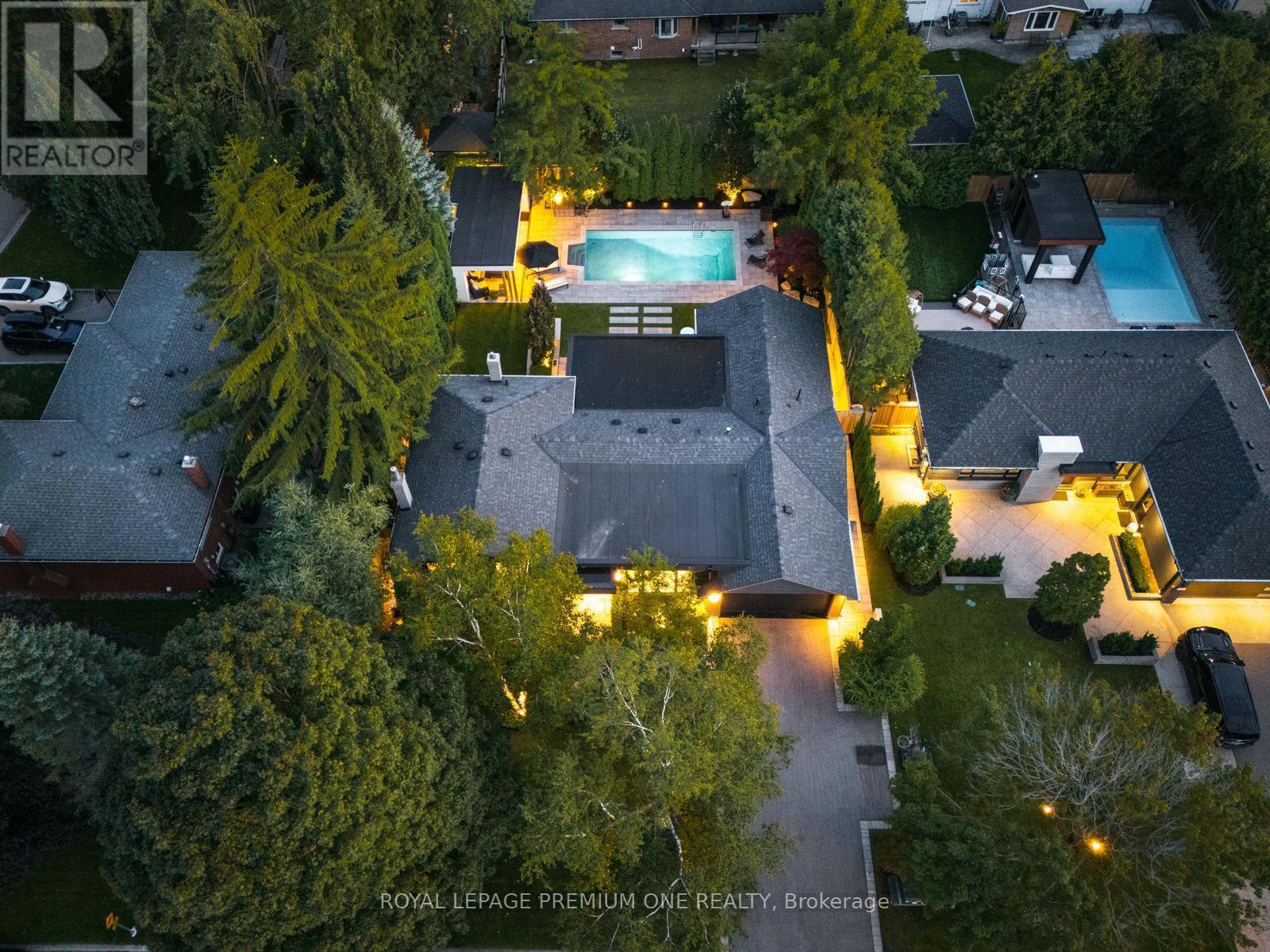 49 Norman Drive, King, ON - Outdoor With In Ground Pool With View