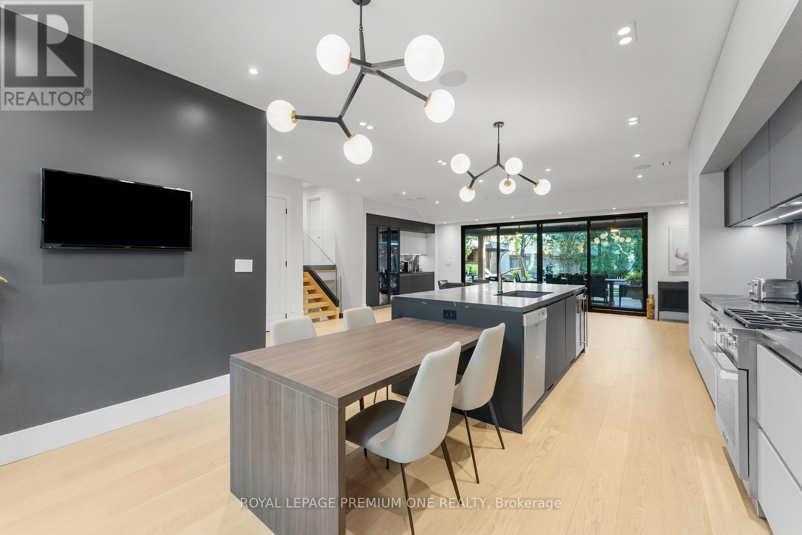 49 Norman Drive, King, ON - Indoor