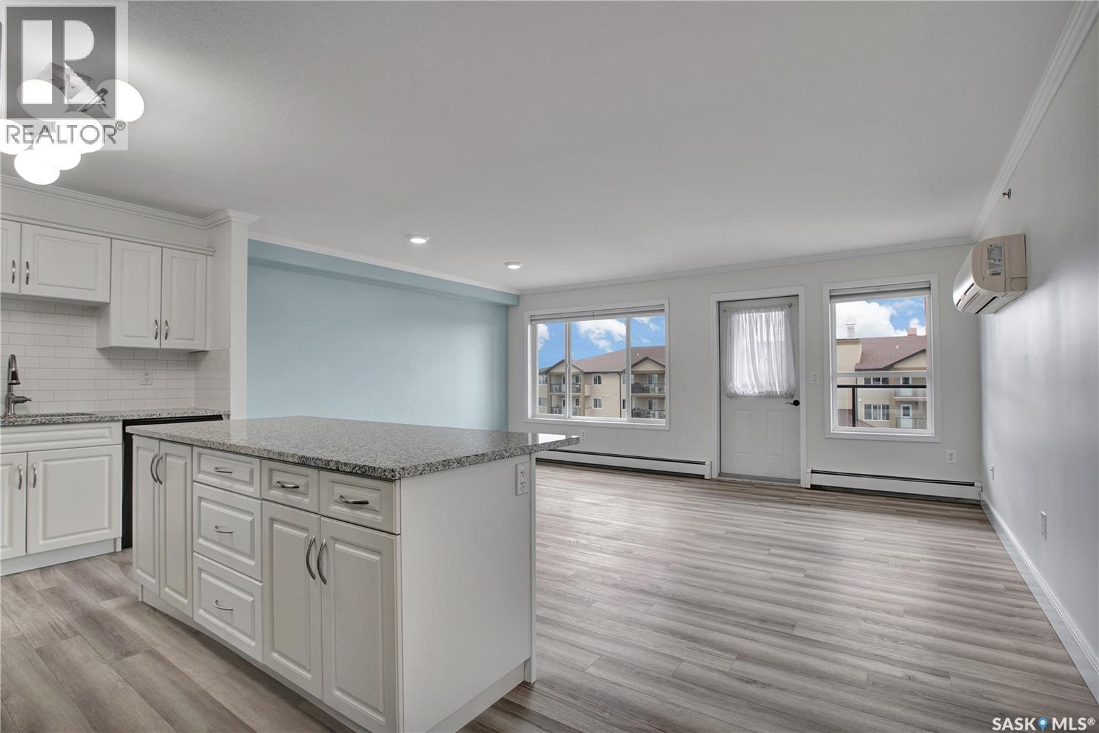 405 600 Centennial Boulevard, Warman, SK - Indoor Photo Showing Kitchen