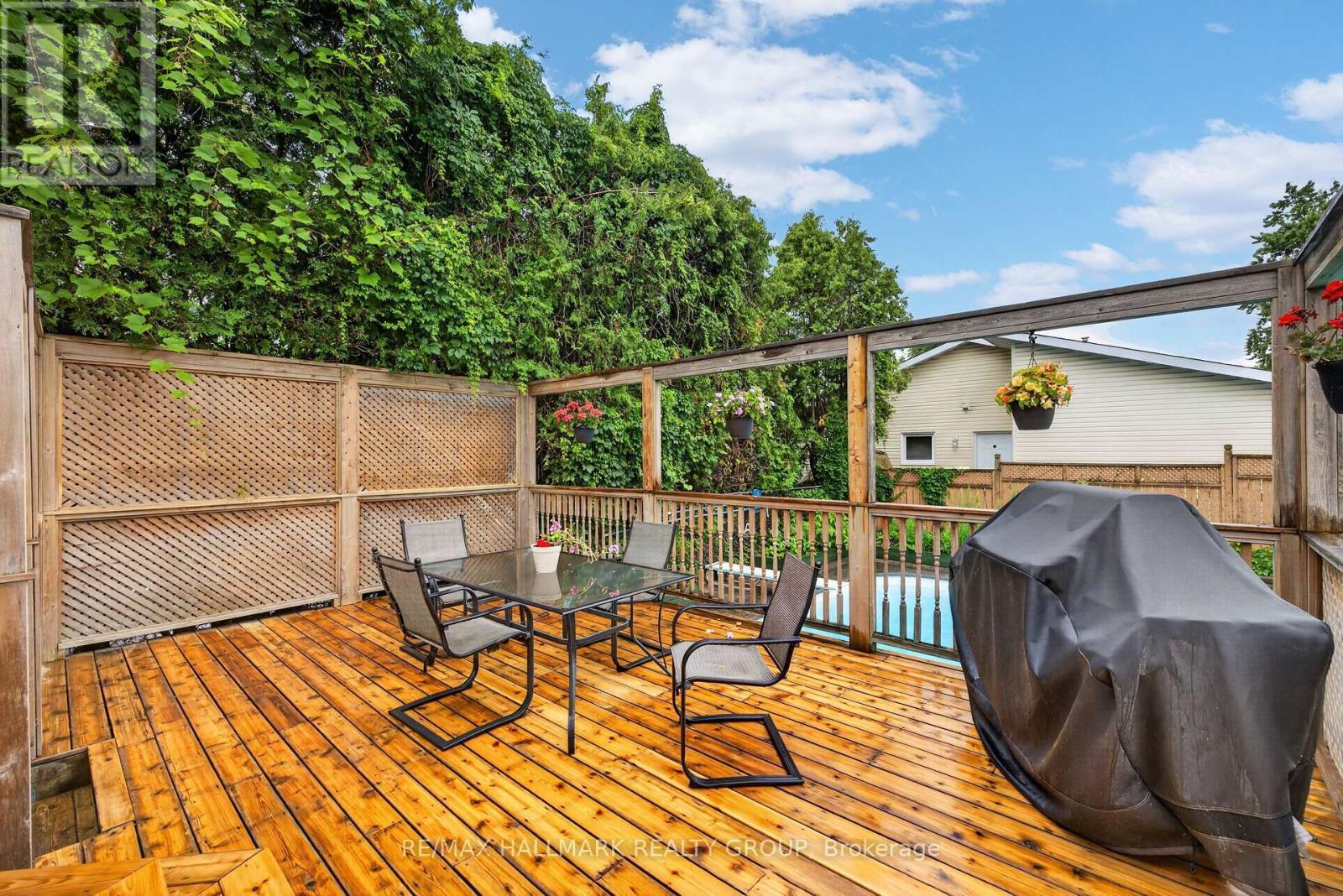 1100 Bathgate Drive, Ottawa, ON - Outdoor With Deck Patio Veranda