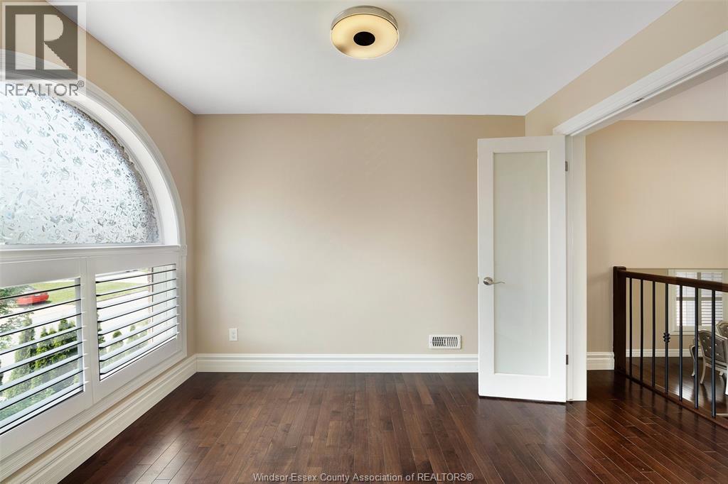2988 Ruth, Windsor, ON - Indoor Photo Showing Other Room