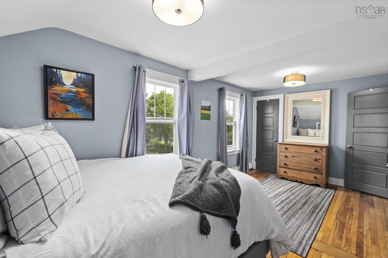 16 Lawnwood Avenue, Halifax, NS - Indoor Photo Showing Bedroom