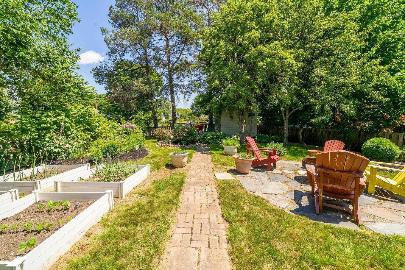 16 Lawnwood Avenue, Halifax, NS - Outdoor