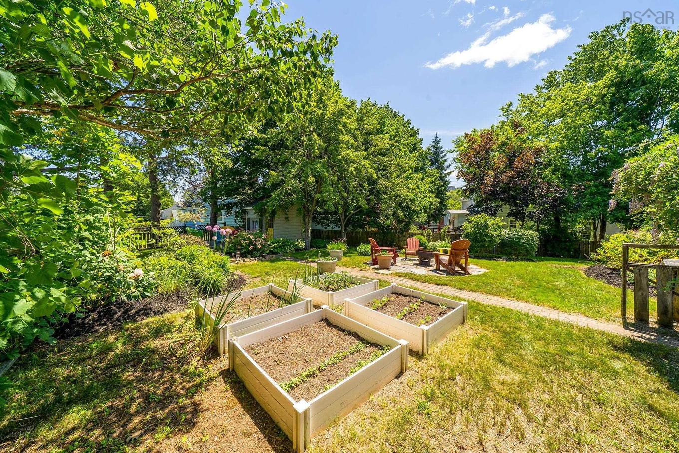 16 Lawnwood Avenue, Halifax, NS - Outdoor