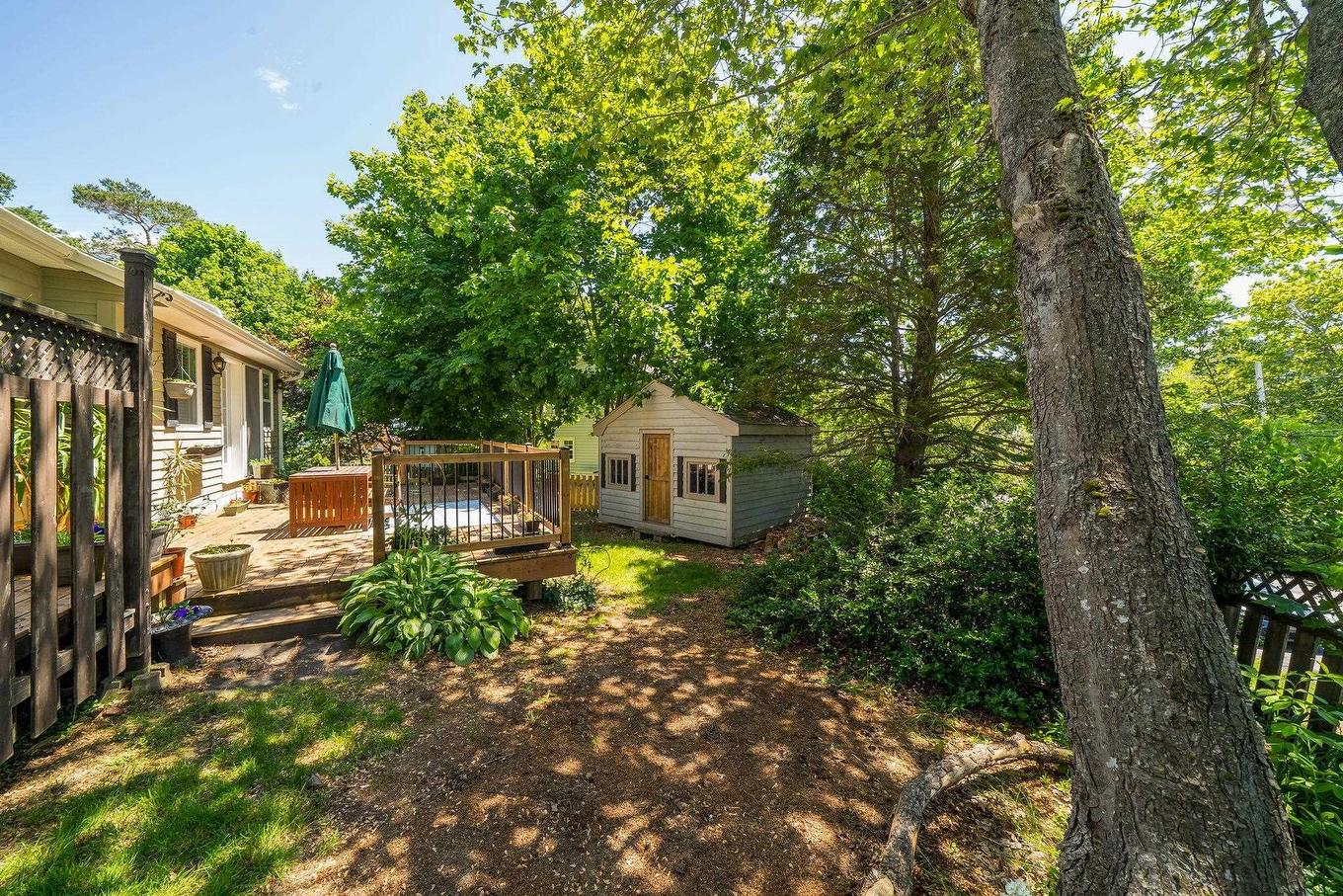 16 Lawnwood Avenue, Halifax, NS - Outdoor