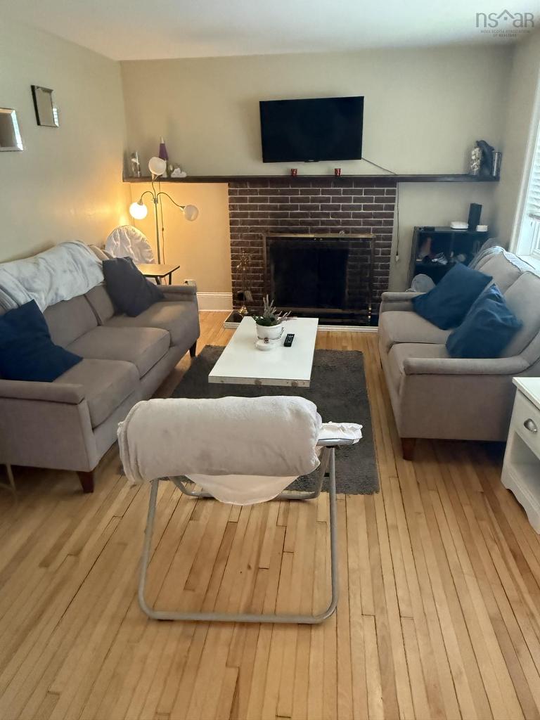 114 Hawthorne Street, Antigonish, NS - Indoor Photo Showing Living Room With Fireplace