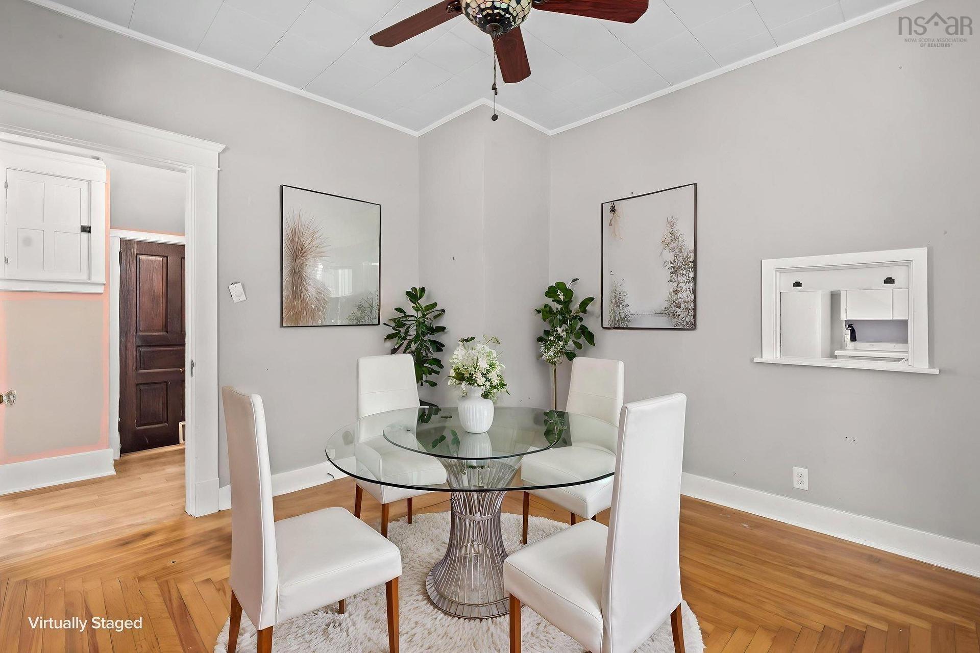 475 Albert Street, Windsor, NS - Indoor Photo Showing Dining Room