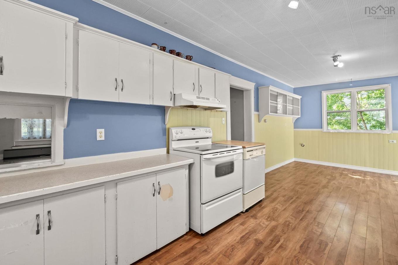 475 Albert Street, Windsor, NS - Indoor Photo Showing Kitchen