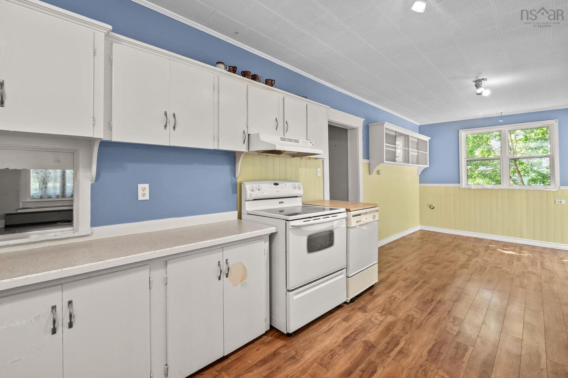 475 Albert Street, Windsor, NS - Indoor Photo Showing Kitchen