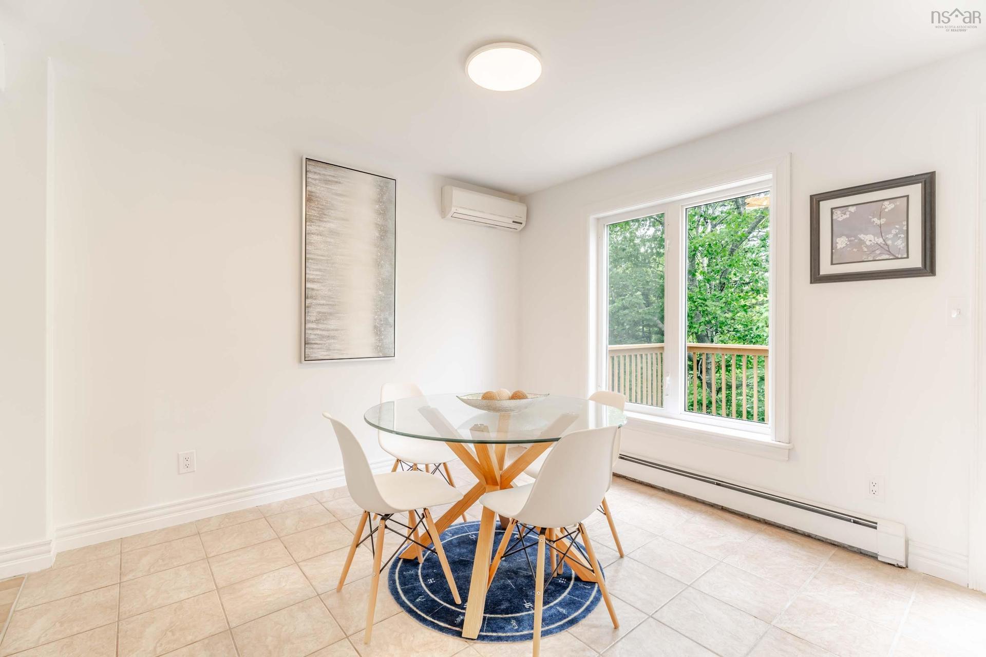 560 Parkland Drive, Halifax, NS - Indoor Photo Showing Dining Room