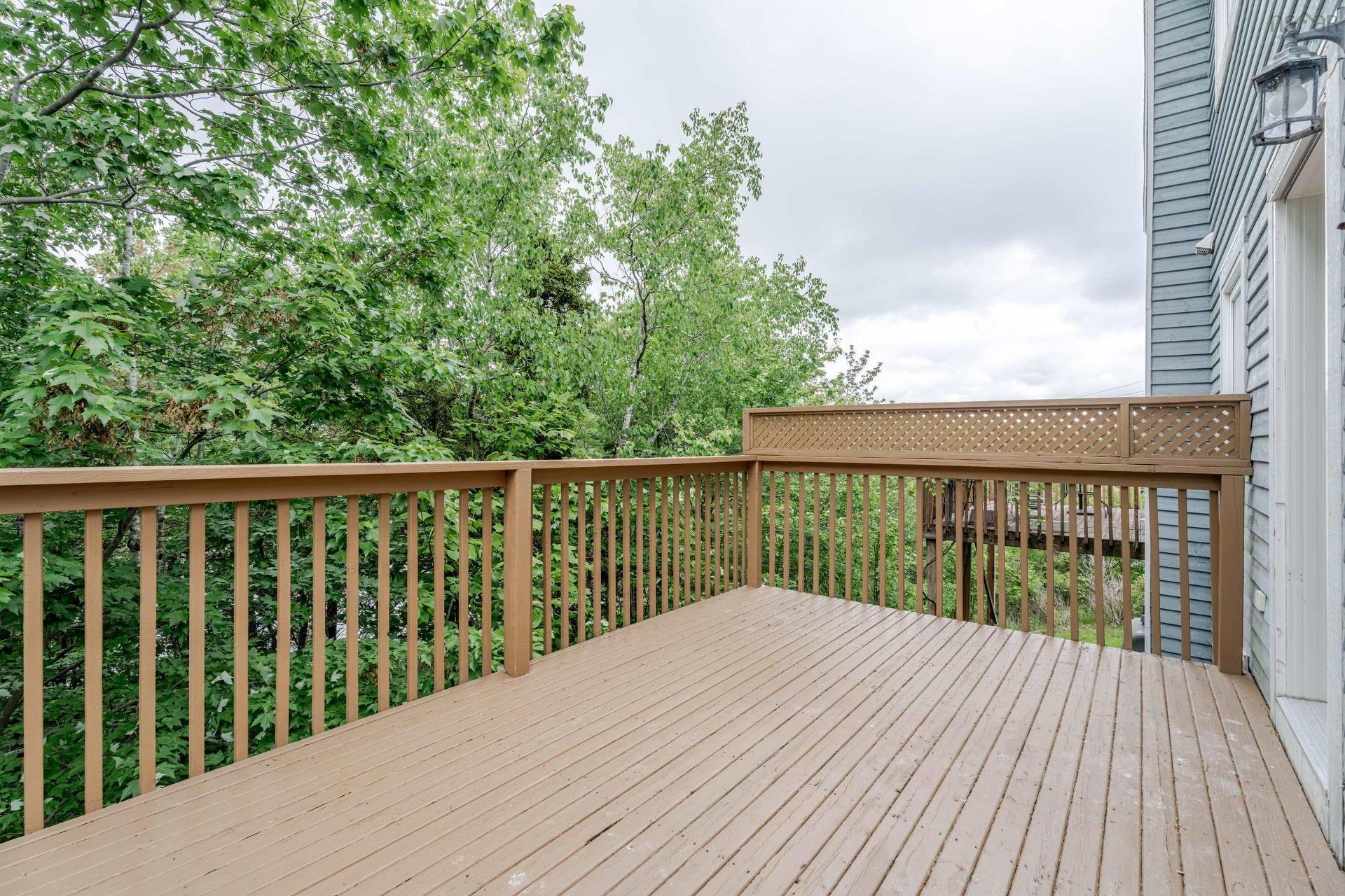 560 Parkland Drive, Halifax, NS - Outdoor