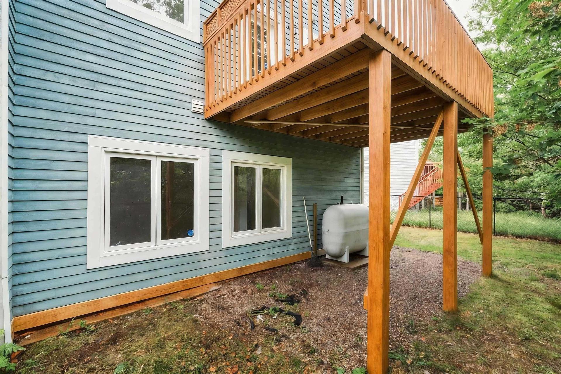 560 Parkland Drive, Halifax, NS - Outdoor With Exterior