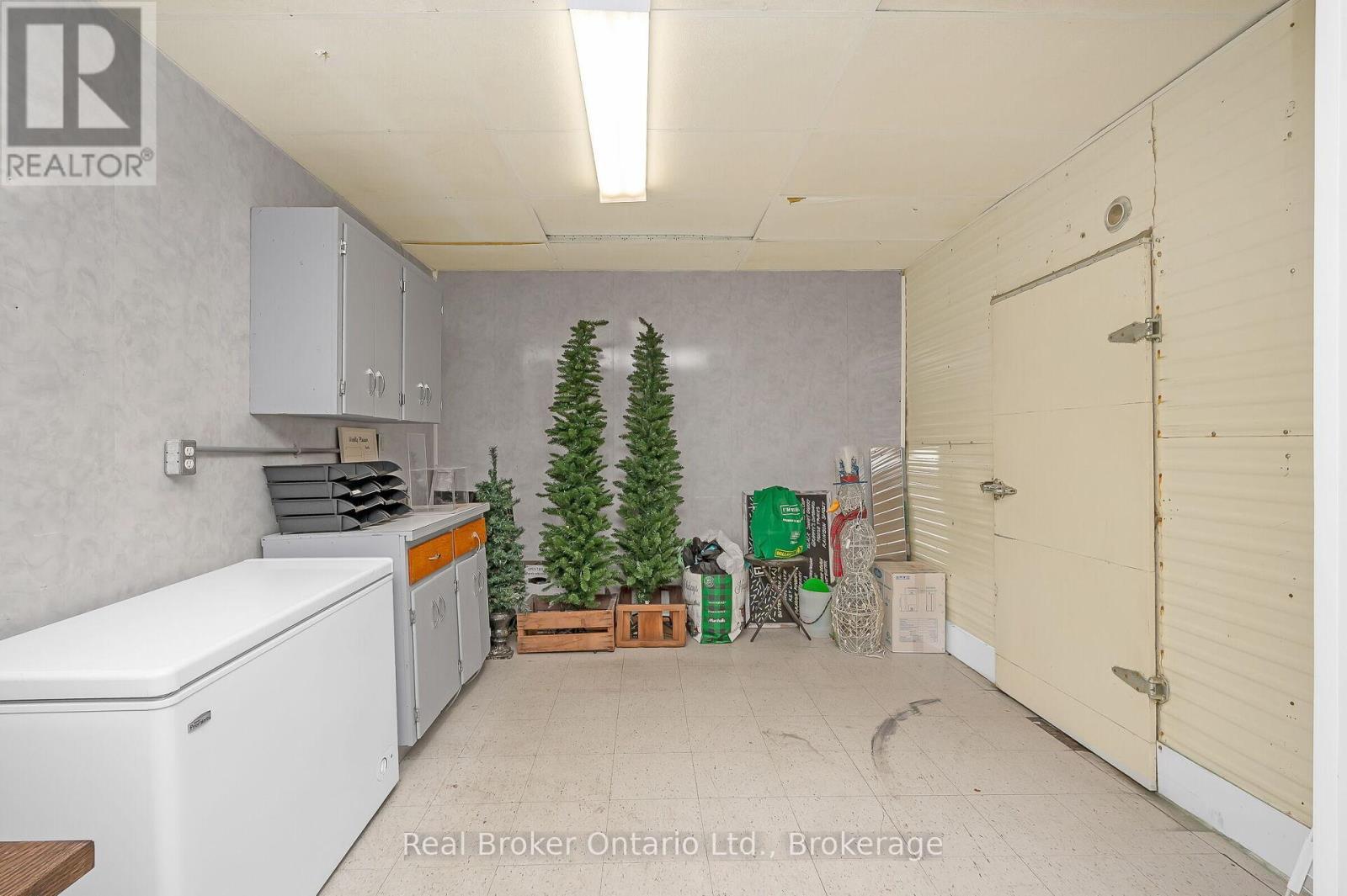 122 King Street, Brant (Burford), ON