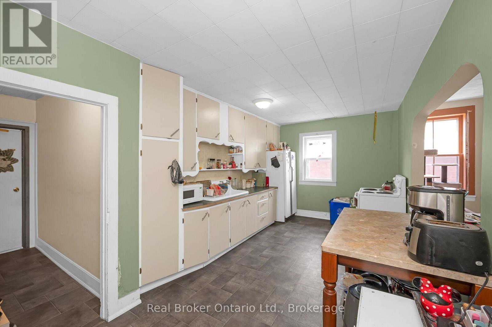 122 King Street, Brant (Burford), ON