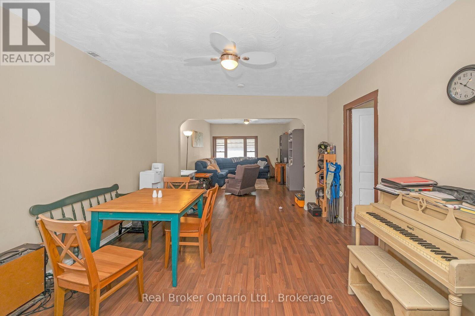 122 King Street, Brant (Burford), ON