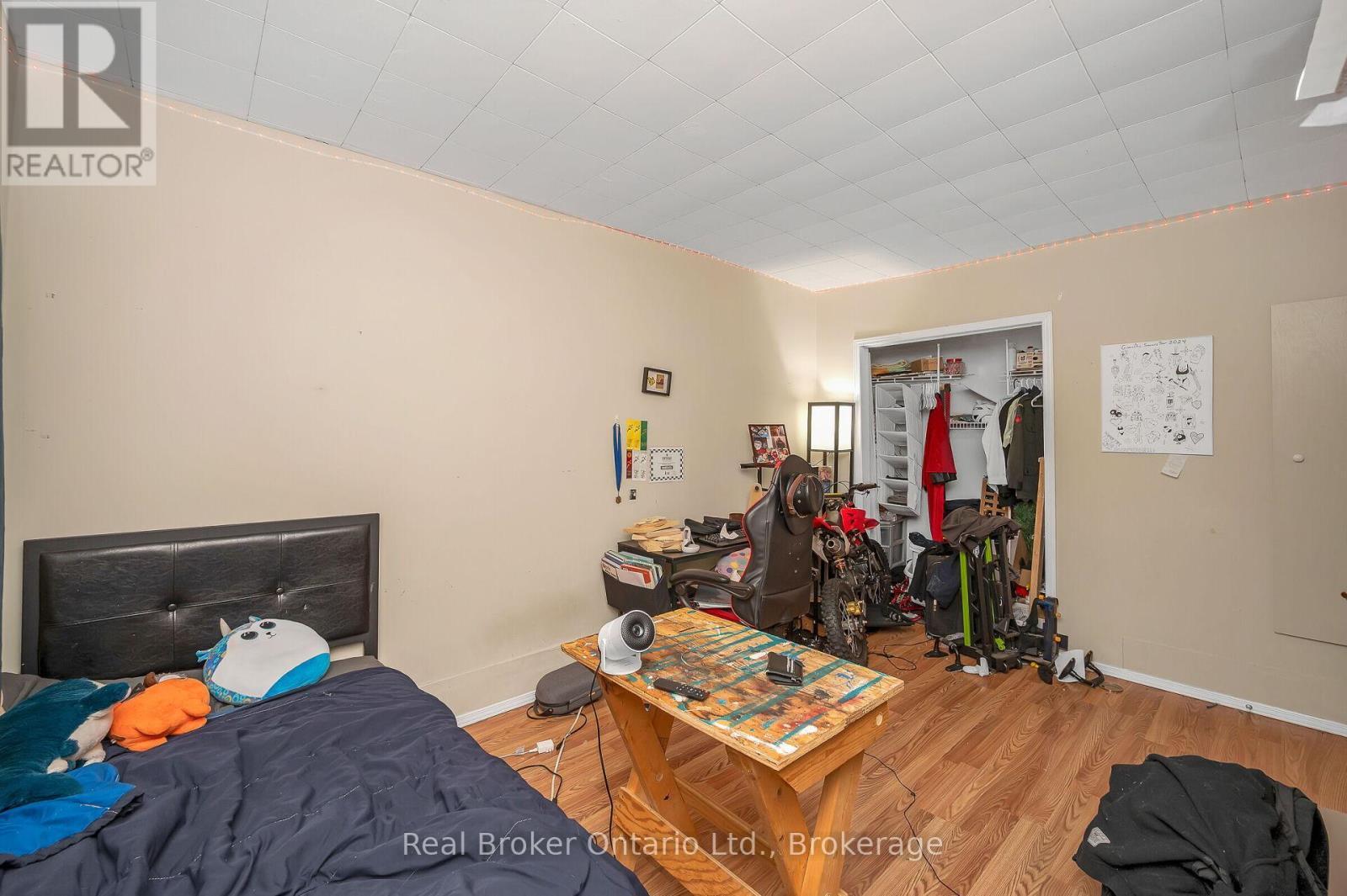 122 King Street, Brant (Burford), ON