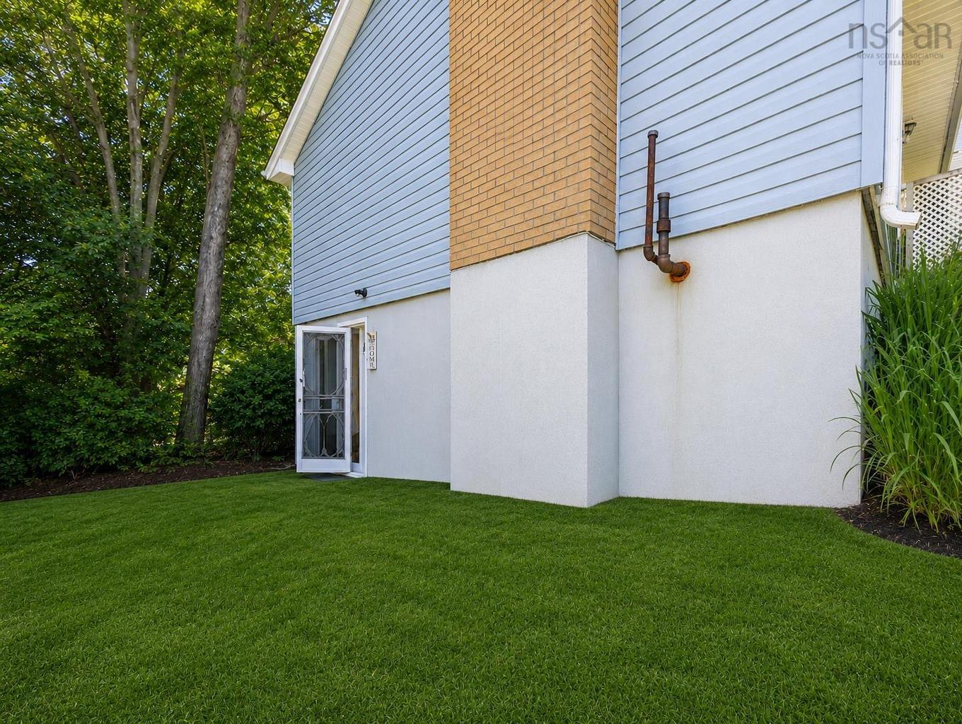 34 Hilden Drive, Halifax, NS - Outdoor