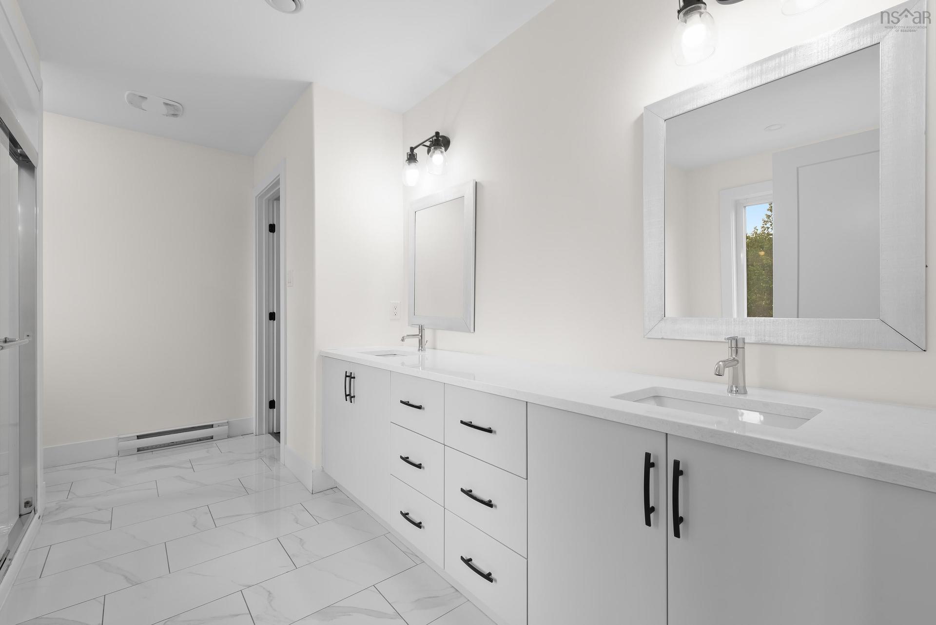 36 Innsbrook Way, Bedford, NS - Indoor Photo Showing Bathroom