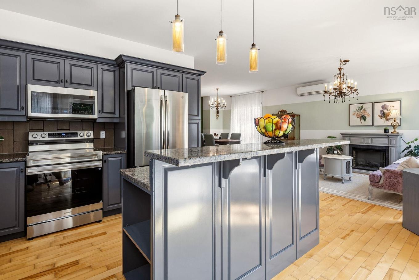68 Walter Havill Drive, Halifax, NS - Indoor Photo Showing Kitchen With Upgraded Kitchen