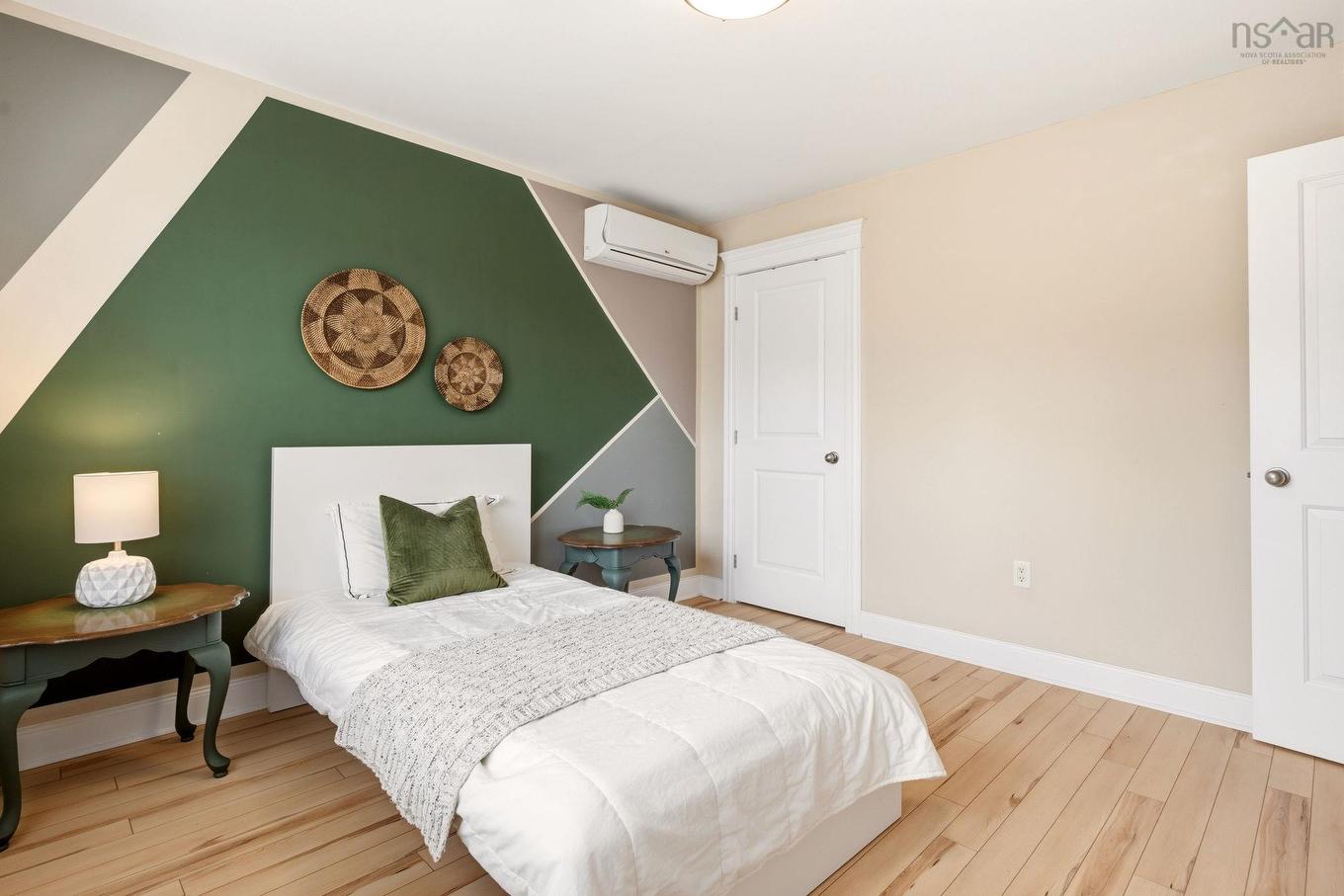 68 Walter Havill Drive, Halifax, NS - Indoor Photo Showing Bedroom