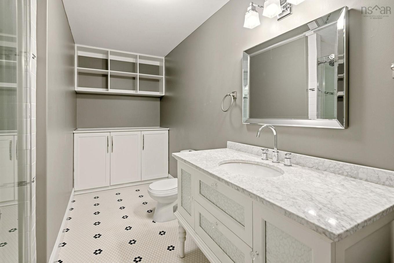 68 Walter Havill Drive, Halifax, NS - Indoor Photo Showing Bathroom