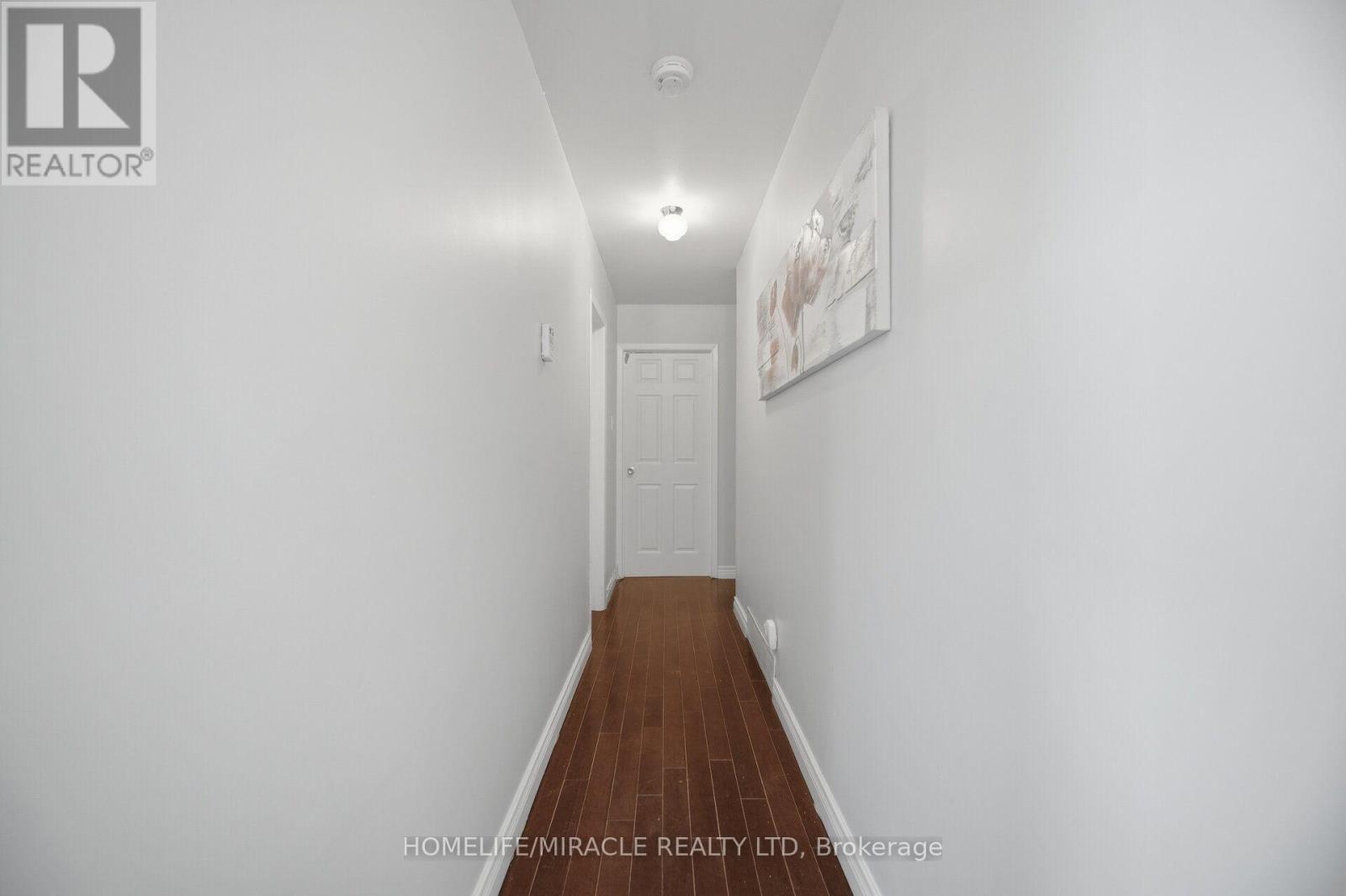 25 Furness Crescent, Toronto, ON - Indoor Photo Showing Other Room