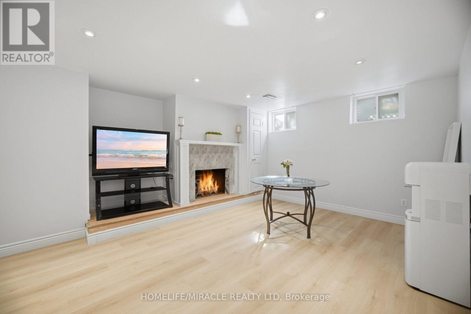 25 Furness Crescent, Toronto, ON - Indoor With Fireplace