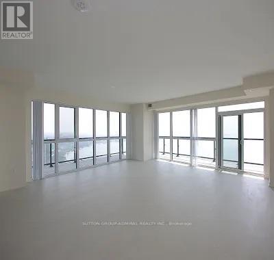 Ph102 - 38 Annie Craig Drive, Toronto, ON - Indoor Photo Showing Other Room