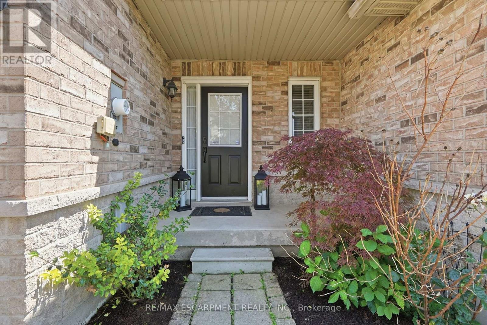 12 - 39 Panabaker Drive, Hamilton, ON - Outdoor