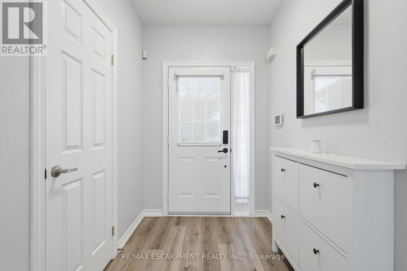 12 - 39 Panabaker Drive, Hamilton, ON - Indoor Photo Showing Other Room