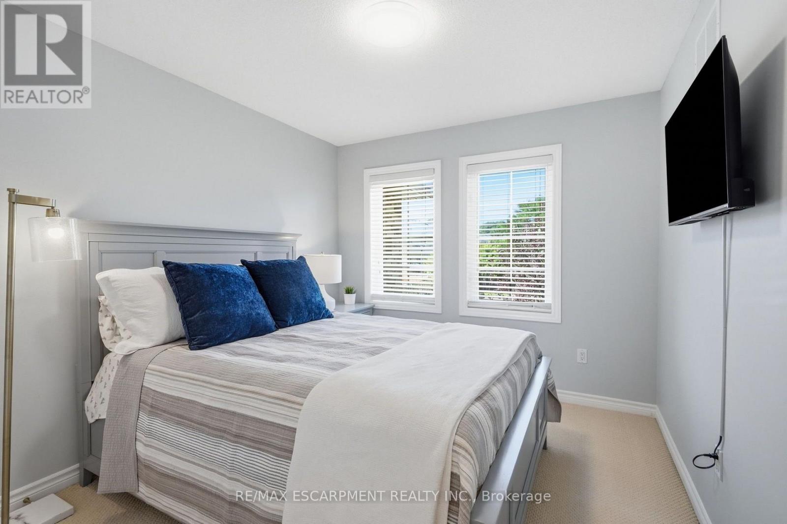 12 - 39 Panabaker Drive, Hamilton, ON - Indoor Photo Showing Bedroom