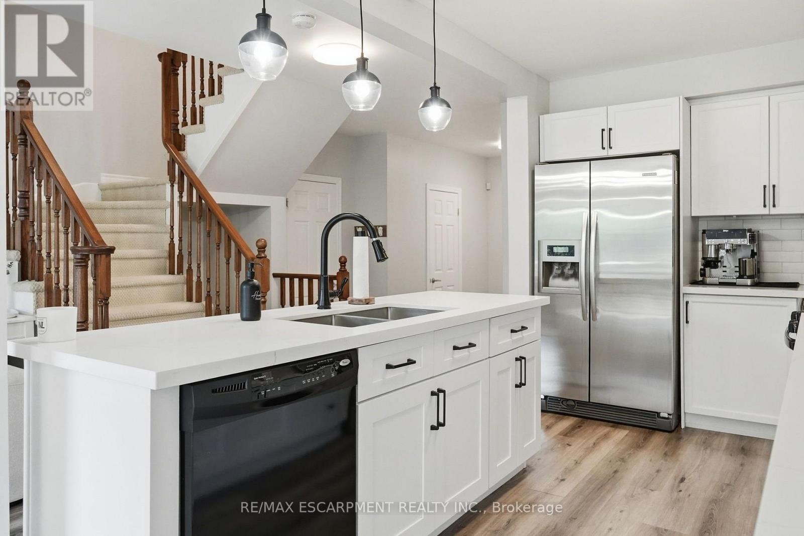 12 - 39 Panabaker Drive, Hamilton, ON - Indoor Photo Showing Kitchen With Stainless Steel Kitchen With Double Sink With Upgraded Kitchen