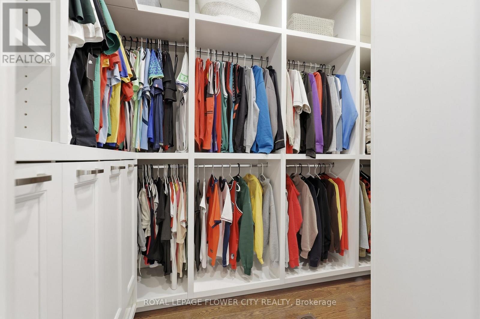 5 Benson Avenue, Mono, ON - Indoor With Storage