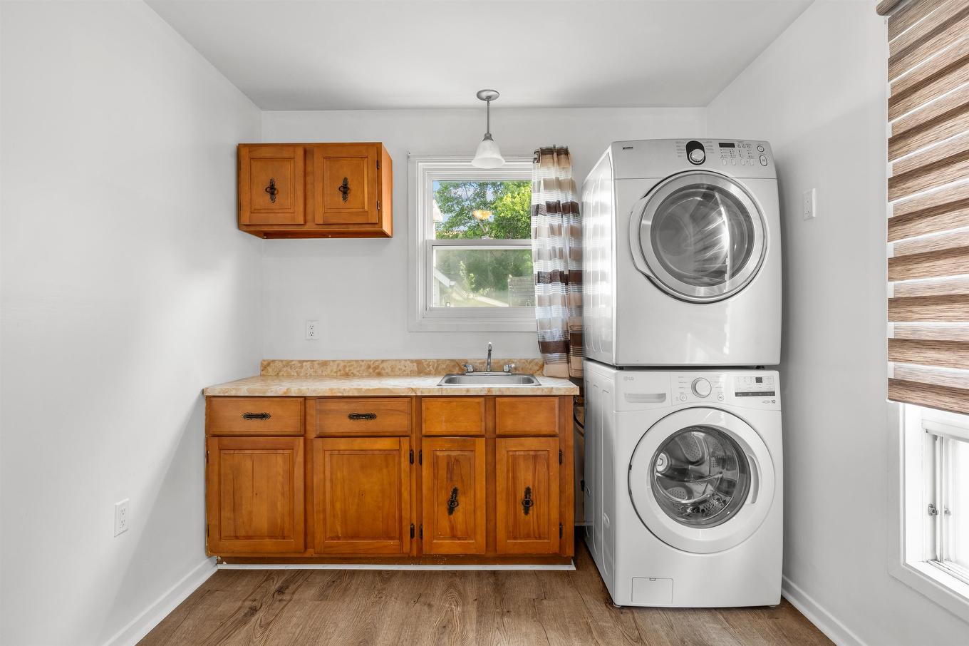 63 Orlebar Street, Charlottetown, PE - Indoor Photo Showing Laundry Room