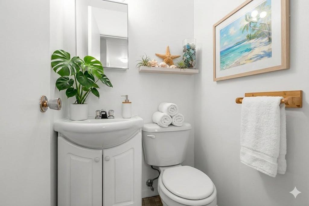 63 Orlebar Street, Charlottetown, PE - Indoor Photo Showing Bathroom
