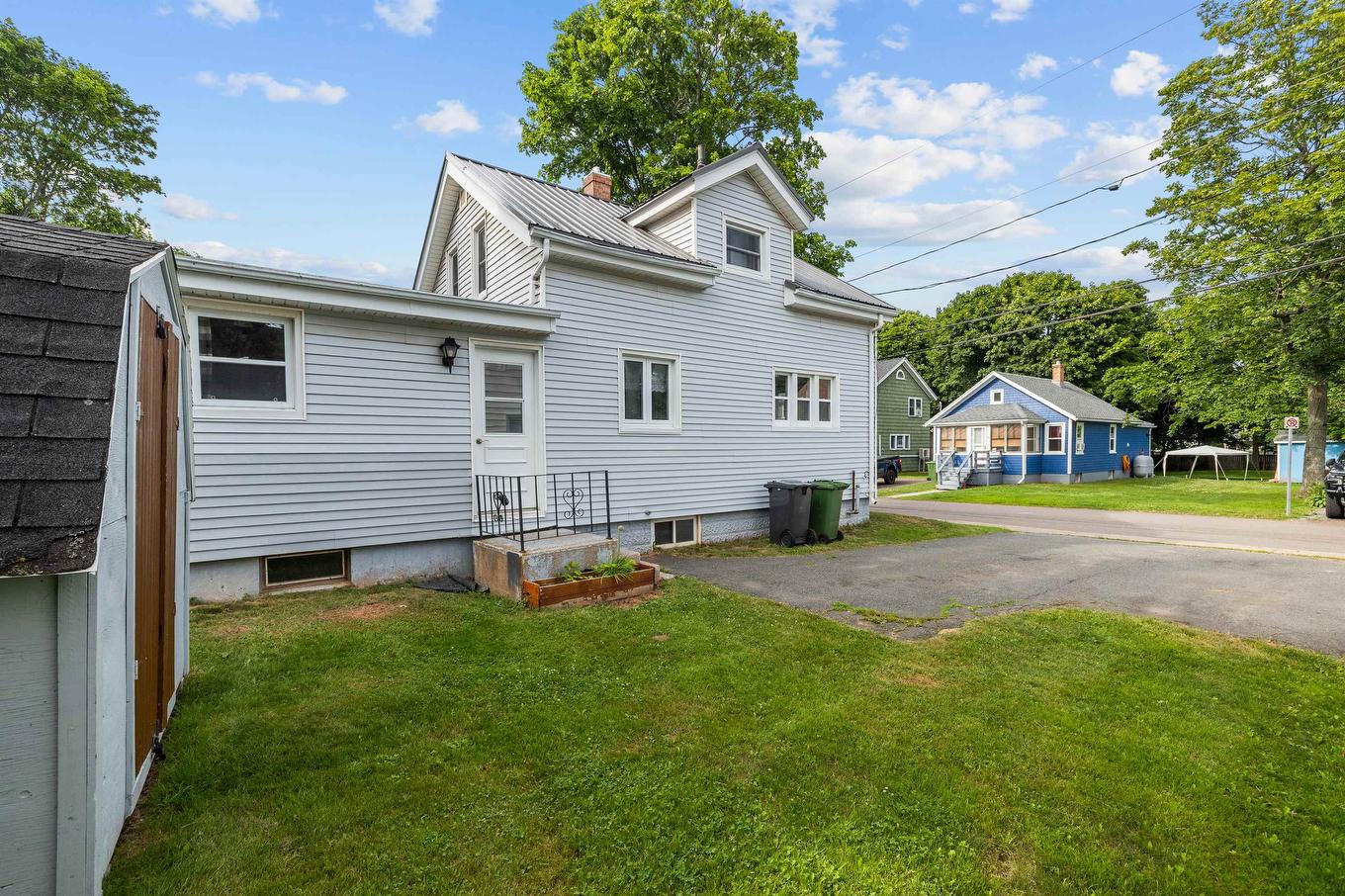 63 Orlebar Street, Charlottetown, PE - Outdoor