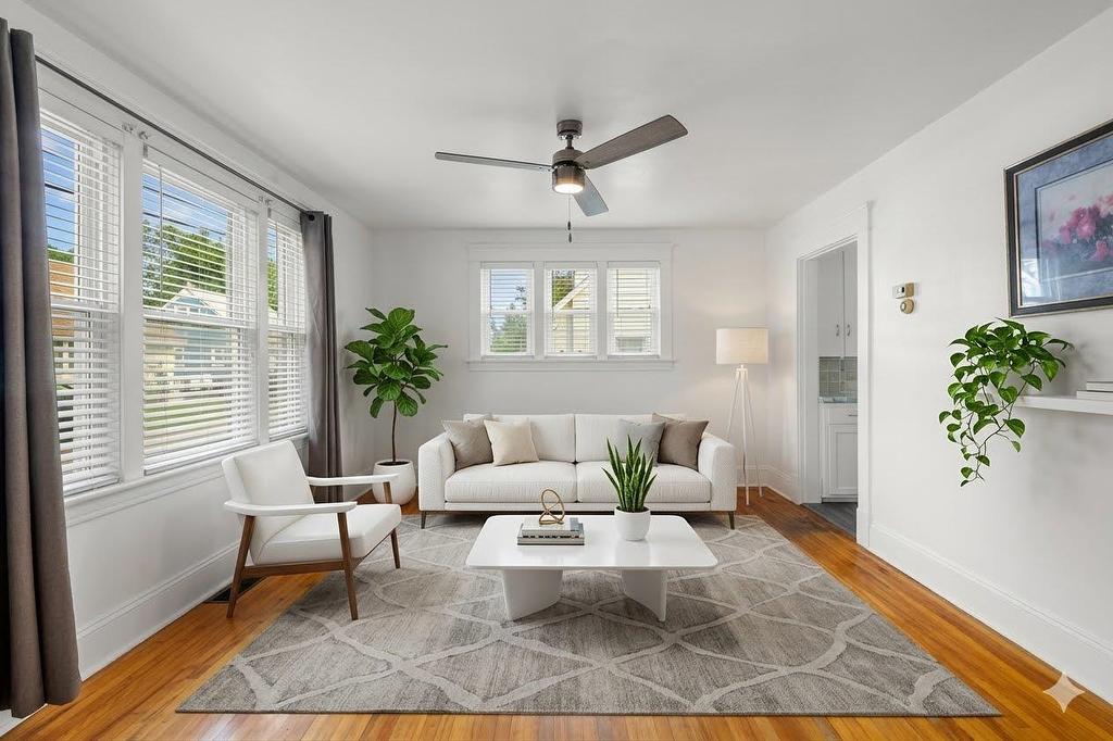 63 Orlebar Street, Charlottetown, PE - Indoor Photo Showing Living Room