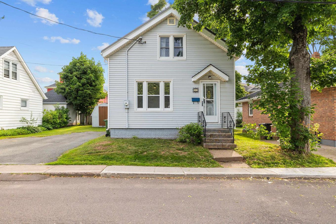 63 Orlebar Street, Charlottetown, PE - Outdoor