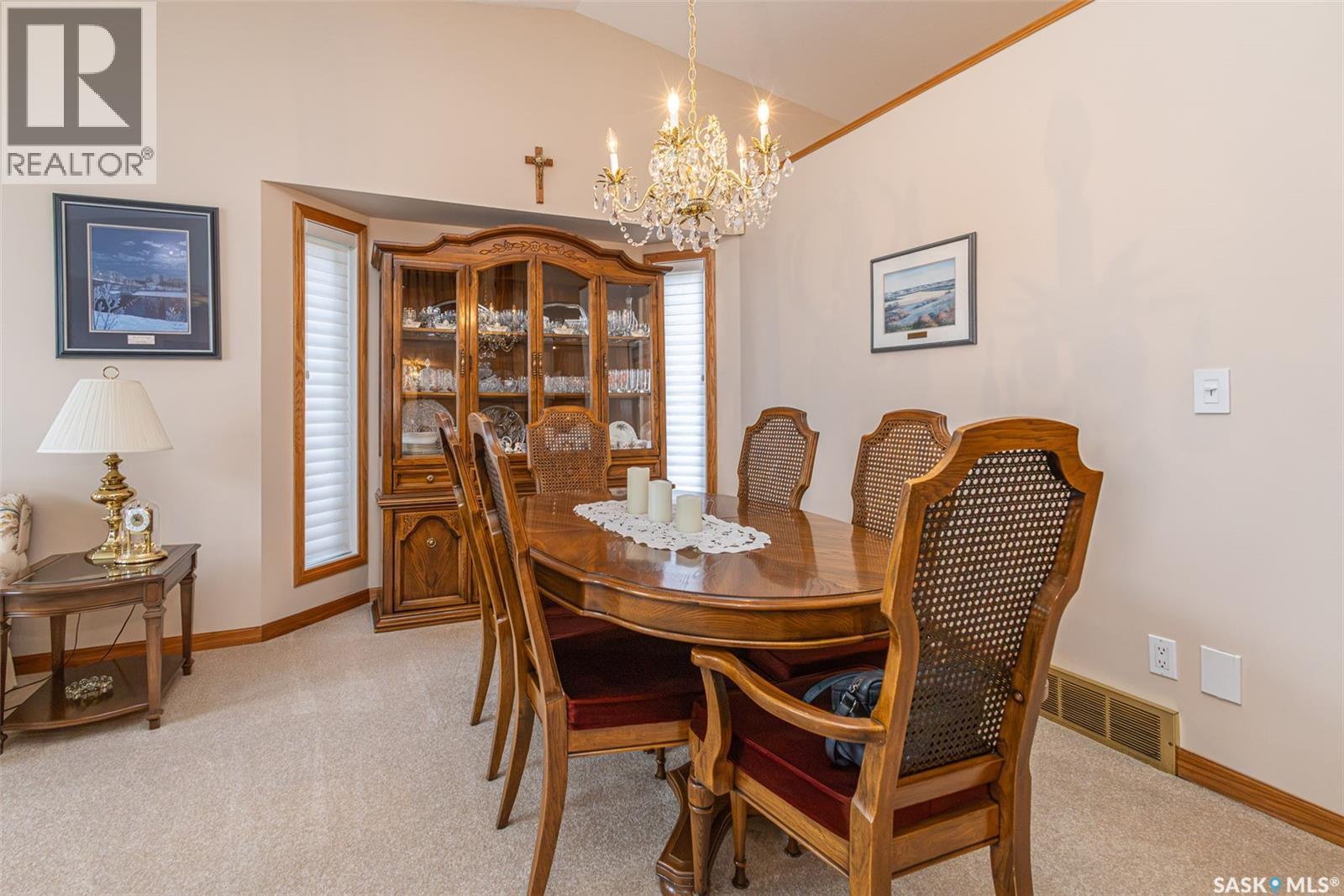 506 Forsyth Crescent, Saskatoon, SK - Indoor Photo Showing Dining Room