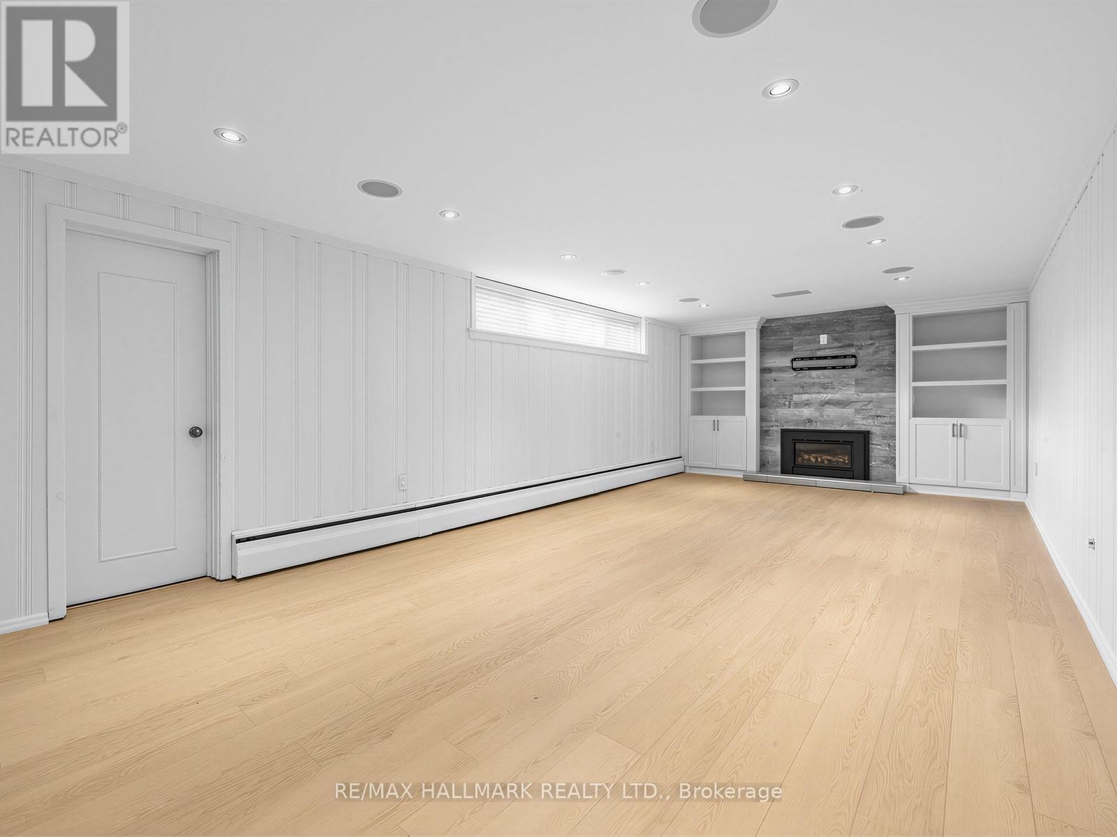 8 Tufton Crescent, Toronto, ON - Indoor With Fireplace