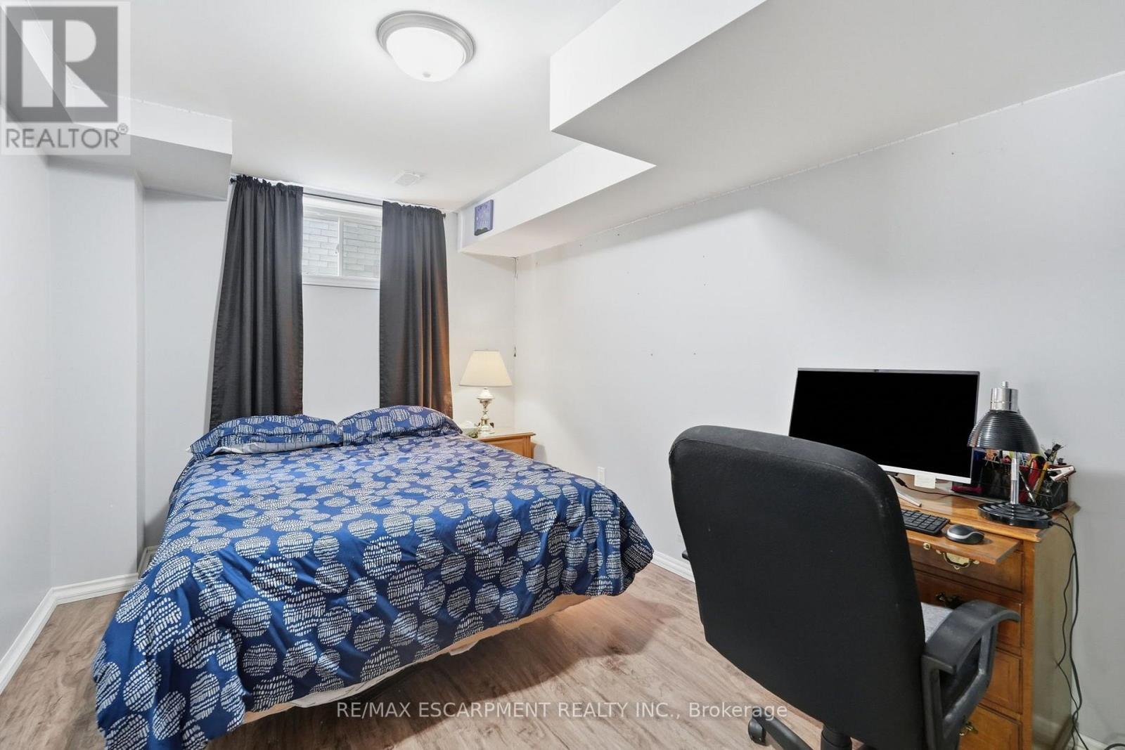 40 Maich Crescent, Brantford, ON - Indoor Photo Showing Bedroom