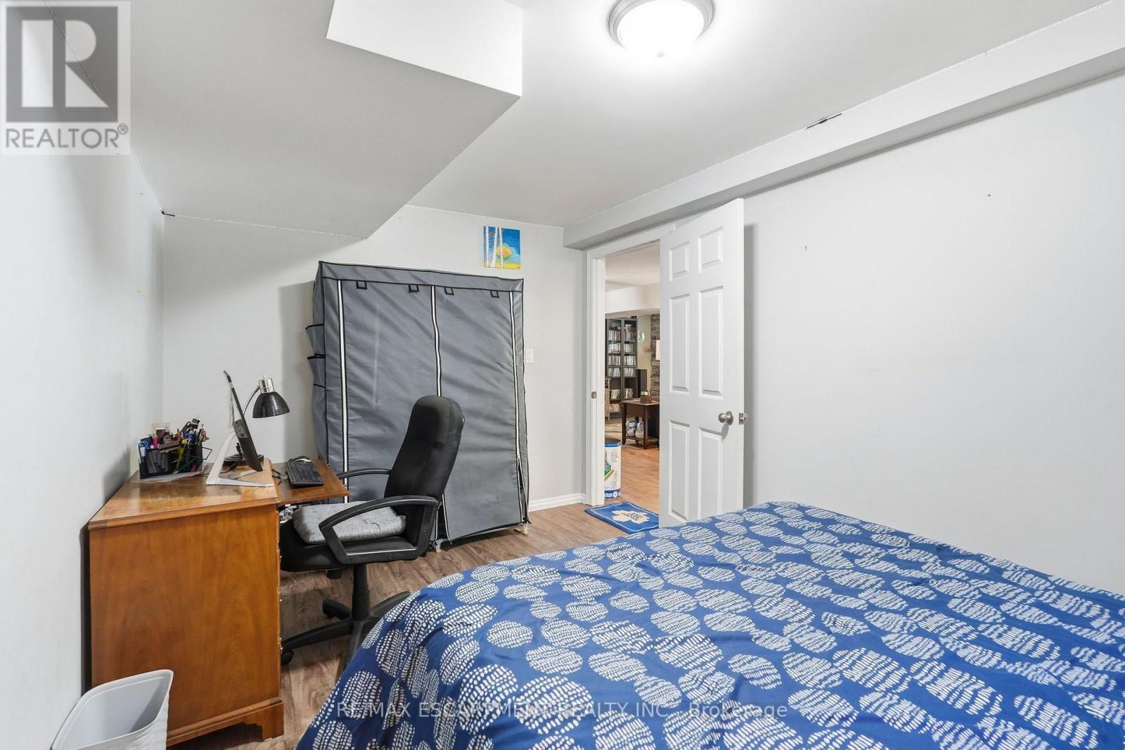 40 Maich Crescent, Brantford, ON - Indoor Photo Showing Bedroom