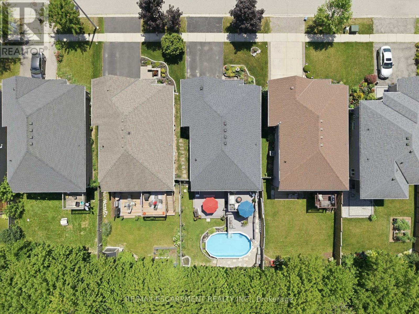 40 Maich Crescent, Brantford, ON - Outdoor With Above Ground Pool With View