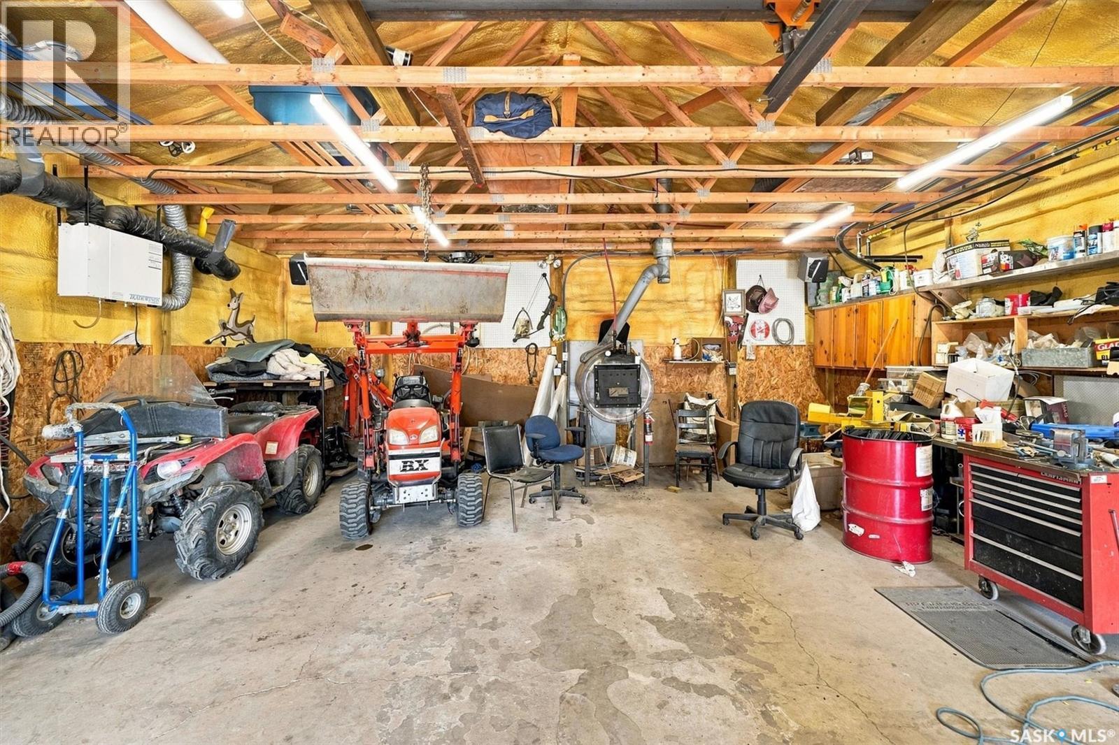 Siba Beach, Wakaw Lake, SK - Indoor Photo Showing Basement