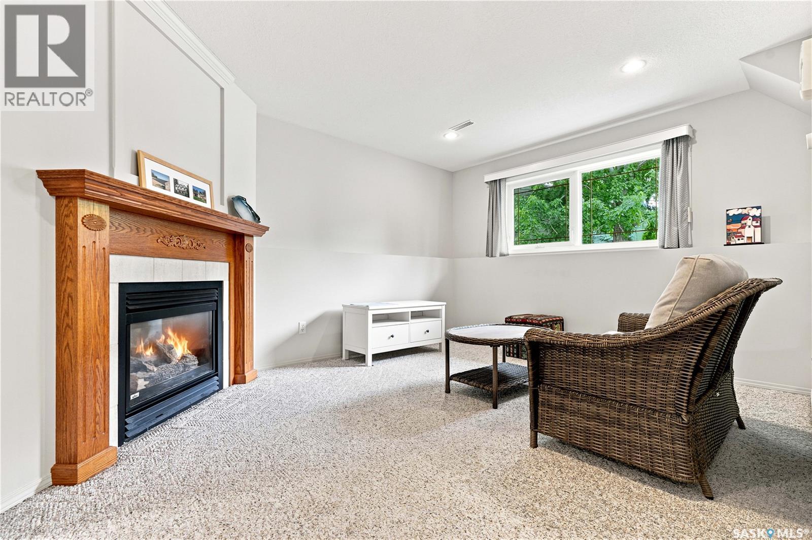 11 605 Perehudoff Crescent, Saskatoon, SK - Indoor With Fireplace