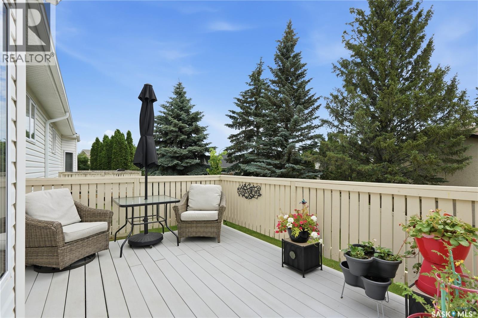 11 605 Perehudoff Crescent, Saskatoon, SK - Outdoor With Deck Patio Veranda With Exterior