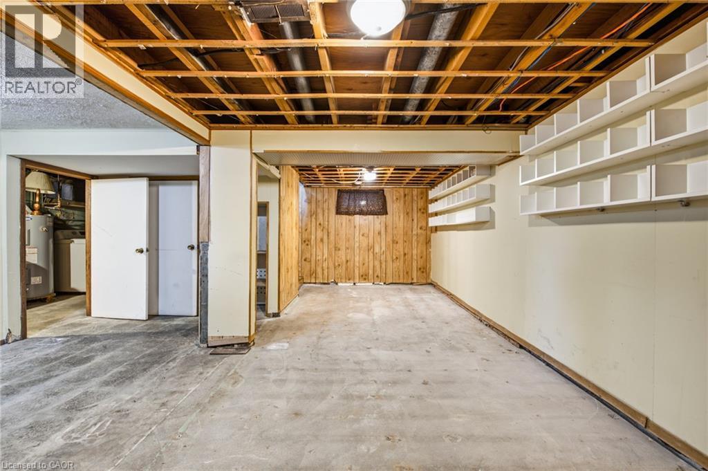 33 Belmont Avenue E, Kitchener, ON - Indoor Photo Showing Basement