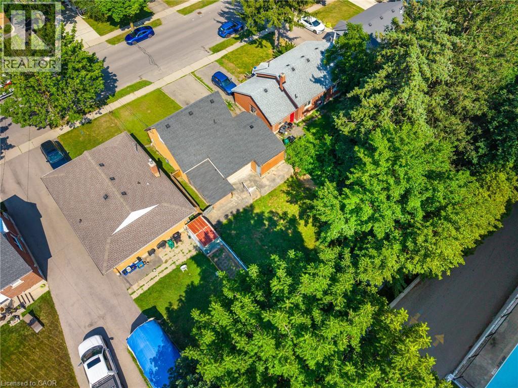 33 Belmont Avenue E, Kitchener, ON - Outdoor With View