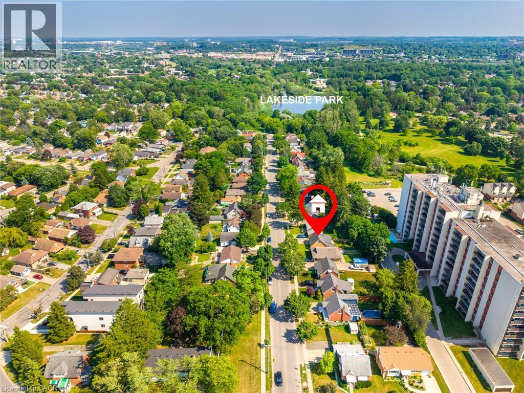 33 Belmont Avenue E, Kitchener, ON - Outdoor With View